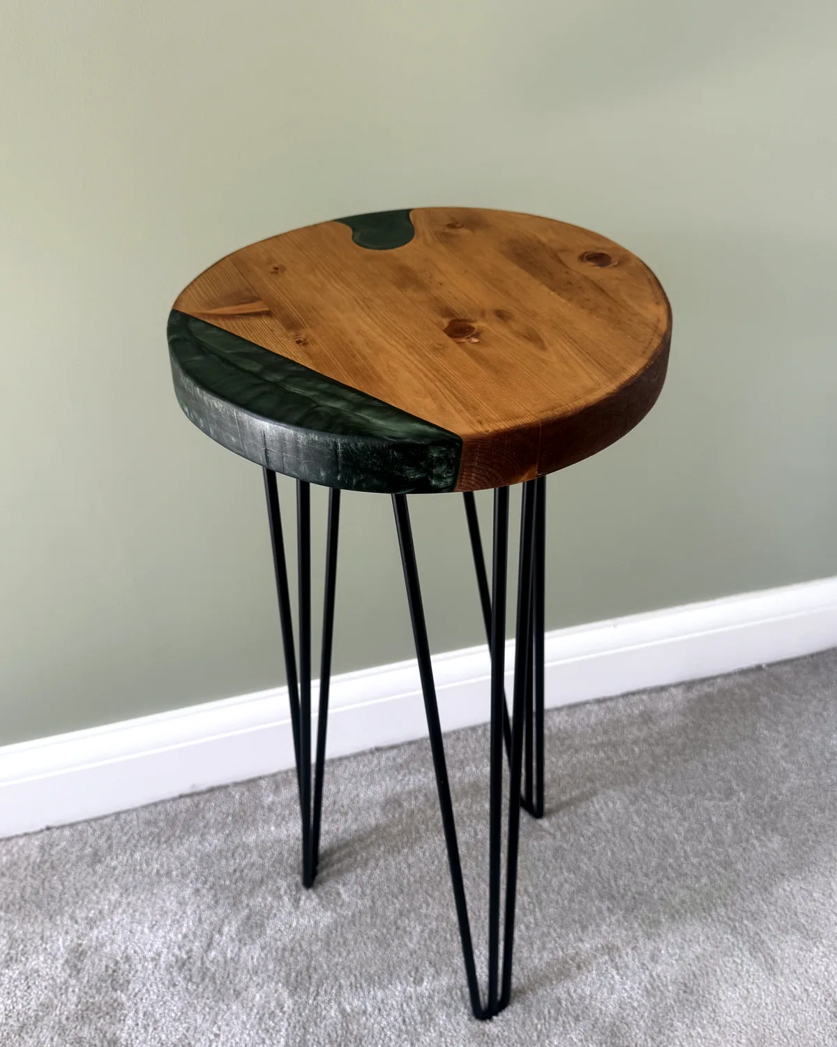 Epoxy Side Table, main view