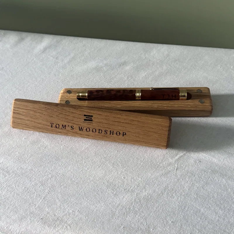 Fountain Pen in the oak box, with the lid engraved