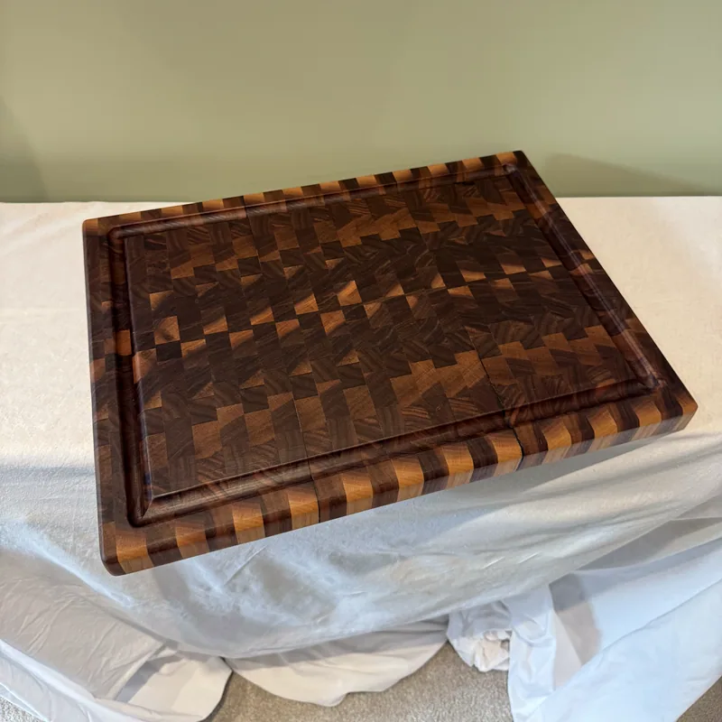 Walnut End Grain Chopping Board, 474mm, angle view