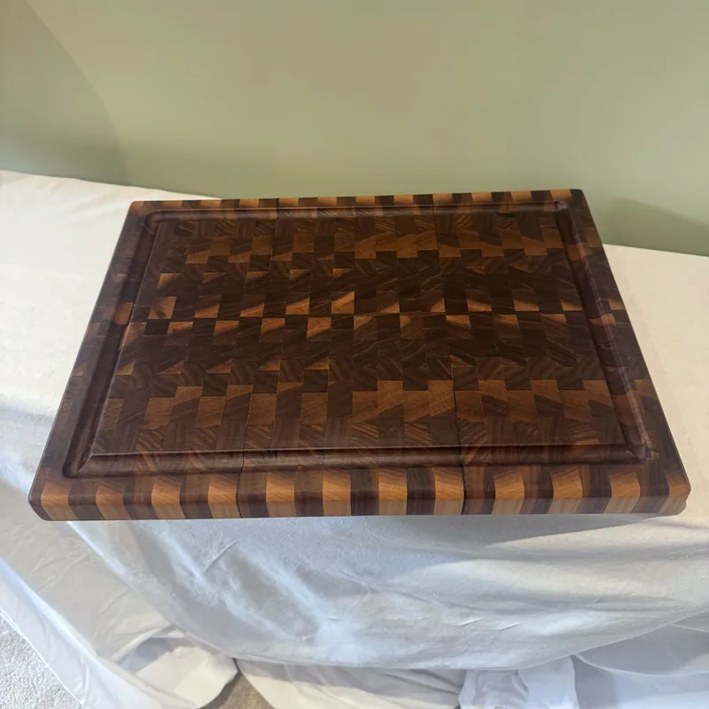 Walnut End Grain Chopping Board, 474mm, main view
