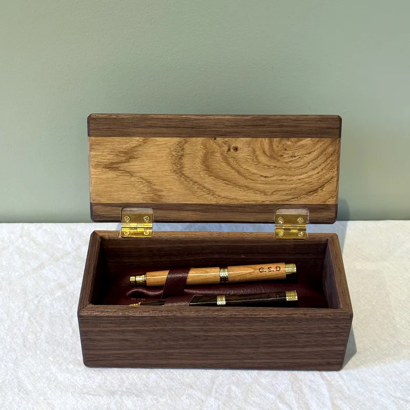 Wedding Pens, main view